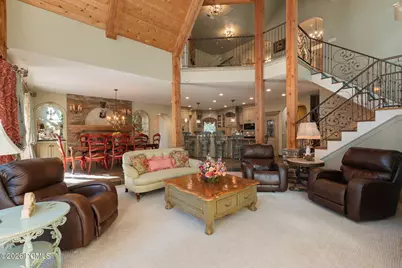 2238 E Cottonwood Cove Lane, Cottonwood Heights, UT 84121 - Photo 8