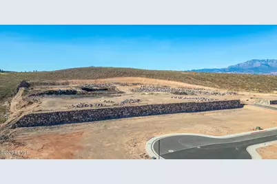 3386 S 1410 West Circle, Hurricane, UT 84737 - Photo 2