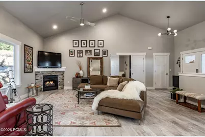 894 Nebo Avenue, North Ogden, UT 84414 - Photo 6