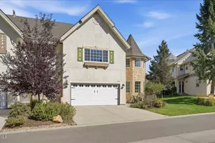 376 W Cottage Crk Ct, Midway, UT 84049 - Photo 2