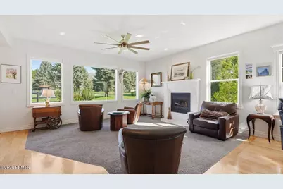 376 W Cottage Creek Court, Midway, UT 84049 - Photo 8