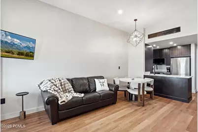 3720 N Sundial Court #C410, Park City, UT 84098 - Photo 10