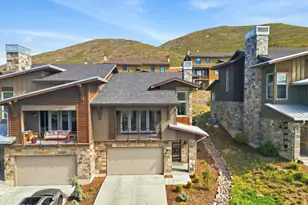 369 E Overlook Loop, Hideout, UT 84036 - Photo 6