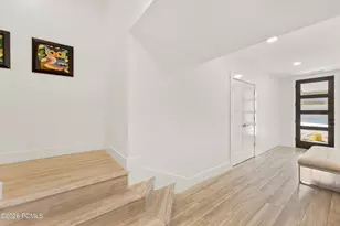 369 E Overlook Loop, Hideout, UT 84036 - Photo 10