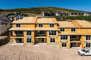 371 W Ascent Dr, Hideout, UT 84036 - Photo 36