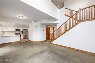 6078 N Fox Pointe Cir, Park City, UT 84098 - Photo 16