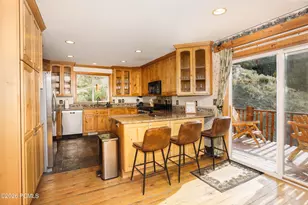 390 Matterhorn Dr, Park City, UT 84098 - Photo 10