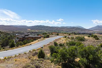 1381 N Monroe Peak Circle, Heber City, UT 84032 - Photo 6
