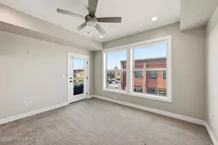 2340 E Phylden Dr, Holladay, UT 84117 - Photo 14