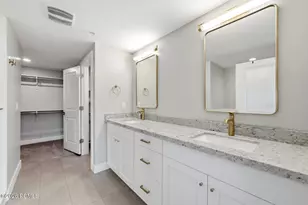 2340 E Phylden Dr, Holladay, UT 84117 - Photo 16