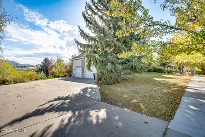 1464 Lakeview Drive, Heber City, UT 84032 - Photo 4