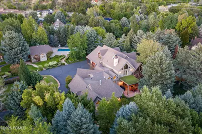 2238 E Cottonwood Cove Lane, Cottonwood Heights, UT 84121 - Photo 124