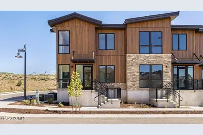 1076 W Wasatch Spring Road #Unit T4, Suite 103, Hideout, UT 84036 - Photo 4