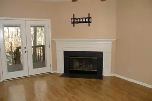 123 Charter Ct, Cary, NC 27511 - Photo 2