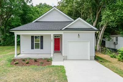 809 E Edgerton Street, Dunn, NC 28334 - Photo 2