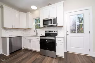 1129 Elmo St, Durham, NC 27701 - Photo 8