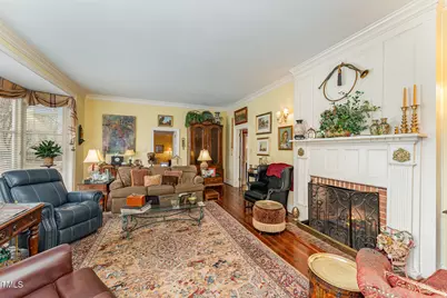 110 E Orange Street, Hillsborough, NC 27278 - Photo 6