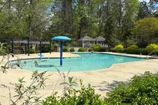 110 Bellamy Ln, Chapel Hill, NC 27516 - Photo 16
