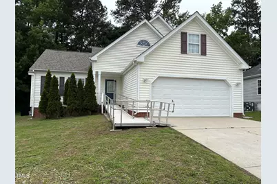 2209 Hatton Way, Raleigh, NC 27604 - Photo 2
