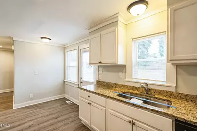 2400 Dorety Place, Raleigh, NC 27604 - Photo 8