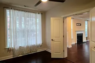 10420 Sablewood Dr, Raleigh, NC 27617 - Photo 10