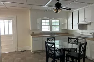 209 E Harnett St, Dunn, NC 28334 - Photo 12