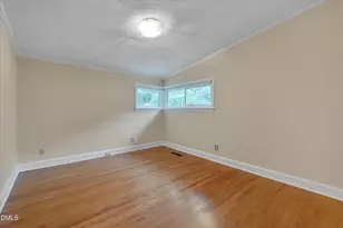 1617 Shawnee St, Durham, NC 27701 - Photo 8