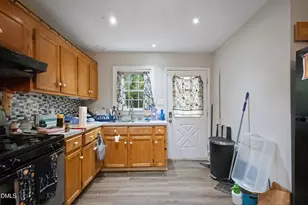 2930 Thomas Rd, Henderson, NC 27537 - Photo 2