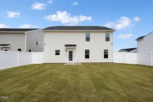 30 E Emily Gardens Dr, Selma, NC 27576 - Photo 4