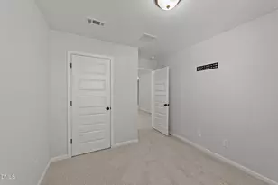 226 Blue Iris Pkwy, Clayton, NC 27520 - Photo 32