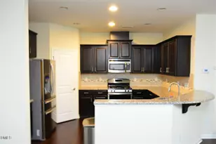 264 Kylemore Cir, Cary, NC 27513 - Photo 4