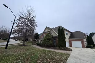 101 Stanza Ct, Cary, NC 27519 - Photo 2
