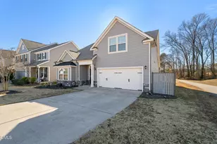 1585 Sage Tree Dr, Zebulon, NC 27597 - Photo 4