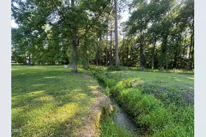 26 Phillips Road, Selma, NC 27576 - Photo 4