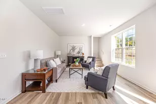 2302 Broad St, Durham, NC 27704 - Photo 2