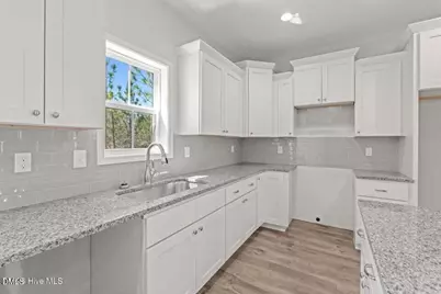 1013 Ivory Lane, West End, NC 27376 - Photo 8