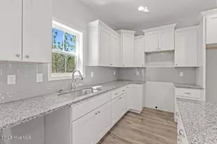1013 Ivory Ln, West End, NC 27376 - Photo 8
