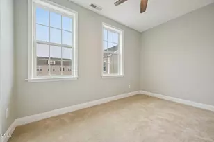 10510 Sablewood Dr, Raleigh, NC 27617 - Photo 32