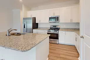 101 Peach Dahlia Rd, Holly Springs, NC 27540 - Photo 2