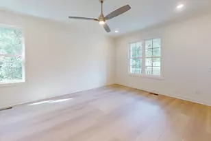 209 W Franklin St, Zebulon, NC 27597 - Photo 30