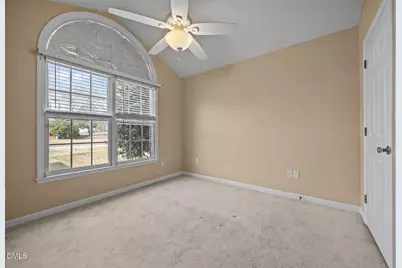 101 Fairwoods Court, Dunn, NC 28334 - Photo 8