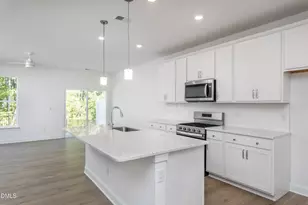 5418 Running Fox Ln, Durham, NC 27703 - Photo 6