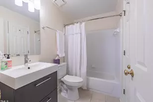 1211 Westview Ln, Raleigh, NC 27605 - Photo 18