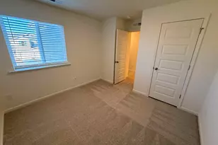 10633 Brookside Reserve Rd, Raleigh, NC 27614 - Photo 8