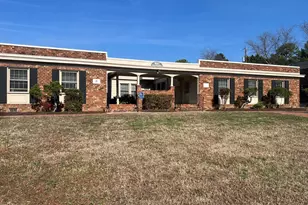 901 Willow Dr, Chapel Hill, NC 27514 - Photo 1