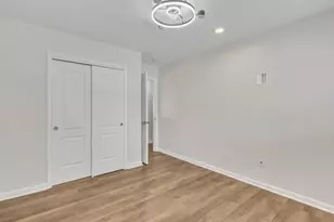 717 E Millbrook Rd, Raleigh, NC 27609 - Photo 20
