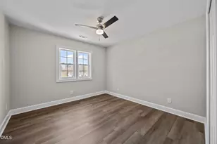 720 S Wakefield St, Zebulon, NC 27597 - Photo 10
