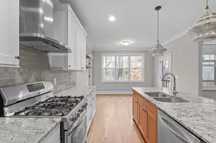 121 Freedom Trail, Chapel Hill, NC 27516 - Photo 18