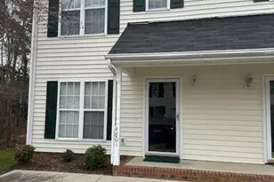4801 Tanglewood Oaks St, Raleigh, NC 27610 - Photo 2