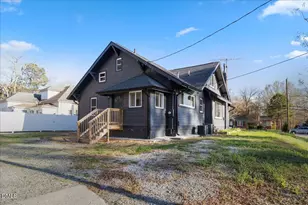 221 Charlotte Ave, Sanford, NC 27330 - Photo 44